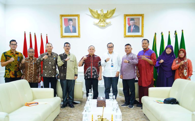 Pj Bupati Sandi Fahlepi Suport Penuh Gerakan Kemanusian Untuk Palestina